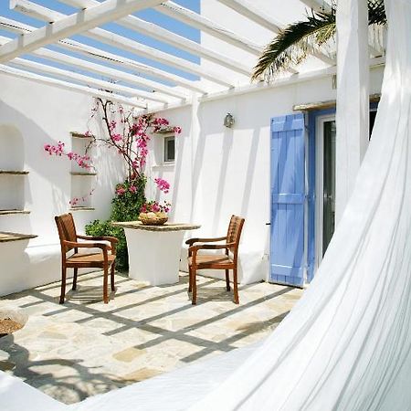 Golden Beach Studios & Suites Tinos Ruang foto
