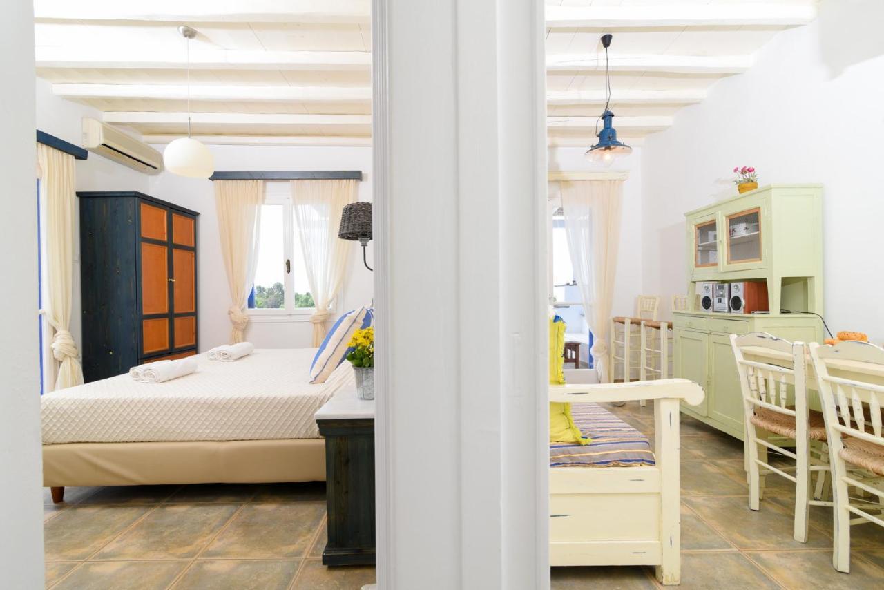 Golden Beach Studios & Suites Tinos Bagian luar foto