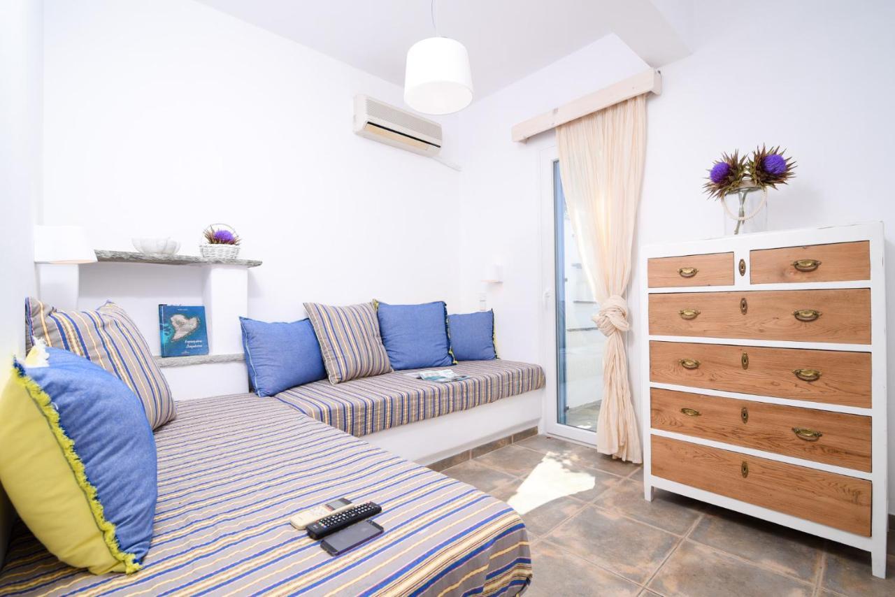 Golden Beach Studios & Suites Tinos Bagian luar foto