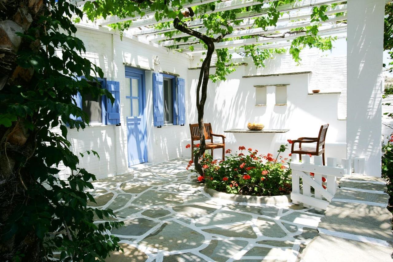 Golden Beach Studios & Suites Tinos Bagian luar foto